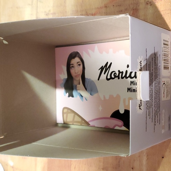 Moriah Elizabeth Chocolate Cuepy Mini Mystery Plush Series 2 - Picture 9 of 10